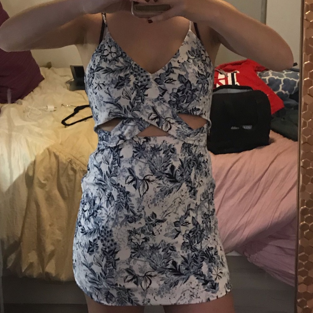 FREE PEOPLE BLUE & WHITE MINI DRESS